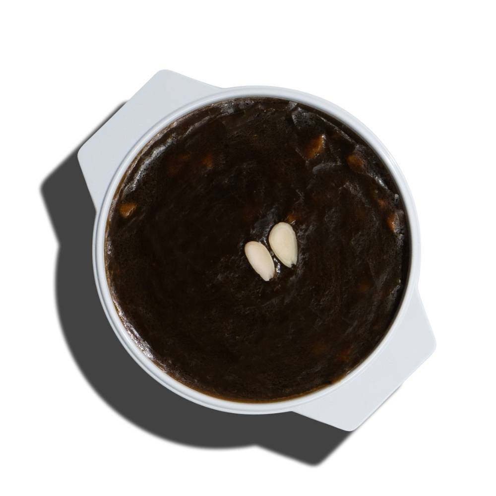 حلوى سوداء بزيت الزيتون 1 كيلو